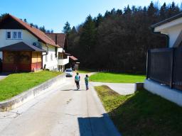 machova-pot-08